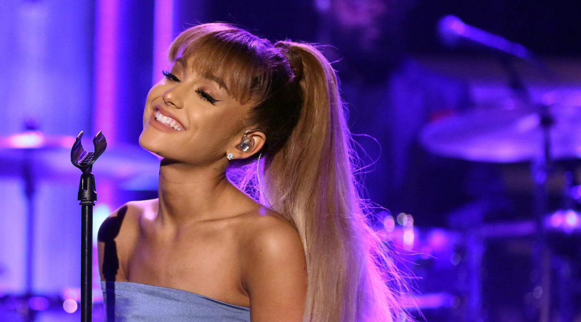 Izgledajte kao Ariana Grande: Pevačica vam otkriva svoje beauty tajne
