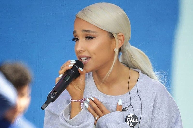 Ariana Grande ubeđuje fanove: Sve će biti u redu