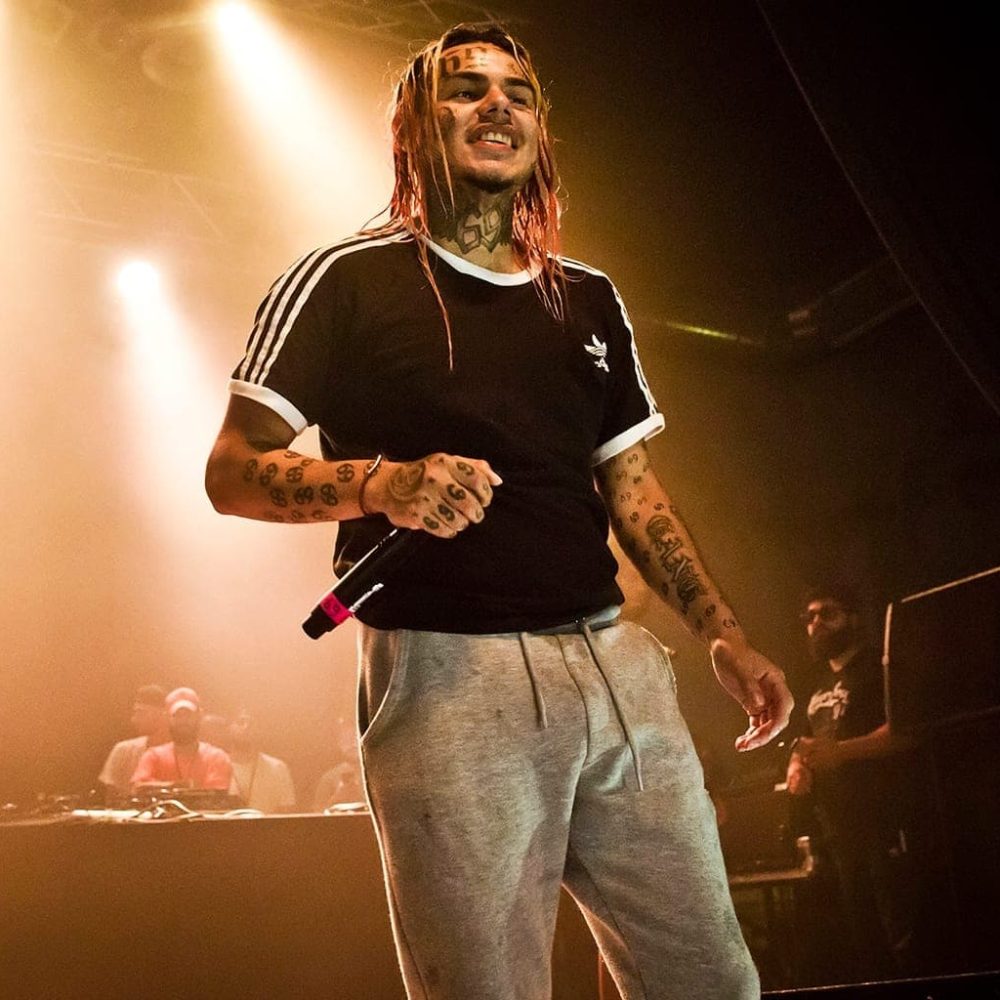 6ix9ine-live-june-2018-b-billboard-1548