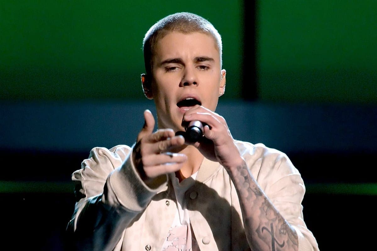 Justin Bieber sledeće nedelje izbacuje novu pesmu?